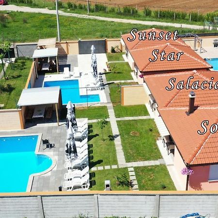 בלאגאי Bise Resort מראה חיצוני תמונה